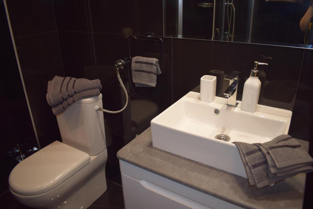 Ni Klara'S Apartment מראה חיצוני תמונה